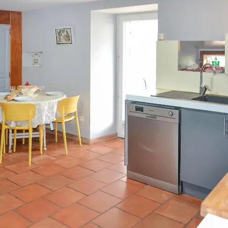 Holiday home Stunning In With Wifi *