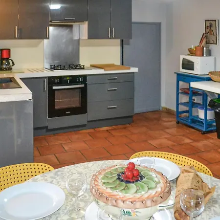 Holiday home Stunning In With Wifi *